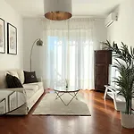 Daire Amazing Flat With Terrace *