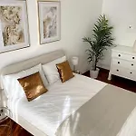 Amazing Flat With Terrace Daire *