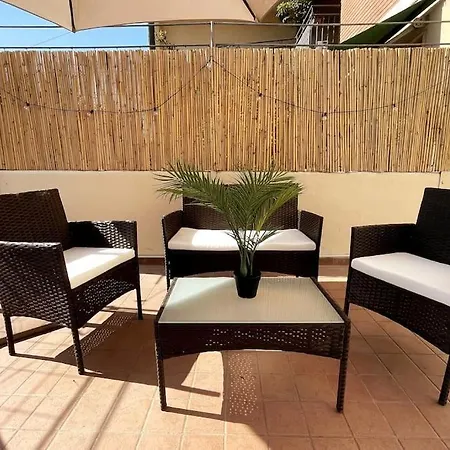 Amazing Flat With Terrace Daire